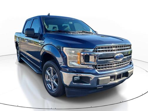 Blue 2019 Ford F-150 XLT