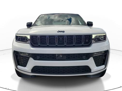 Bright White Clearcoat 2026 Jeep Grand Cherokee Summit