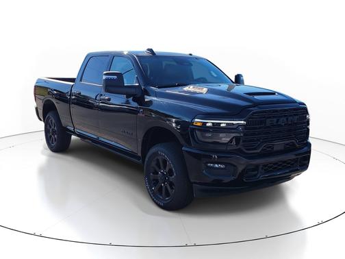 Diamond Black Crystal Pearlcoat 2026 RAM 2500 Laramie Crew Cab 4x4 6'4' Box