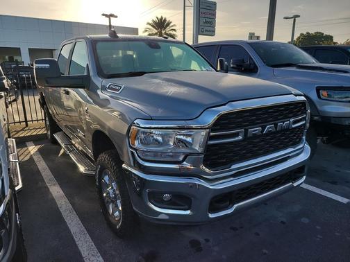 Billet Silver Metallic Clearcoat 2024 RAM 2500 Big Horn Crew Cab 4x4 6'4' Box