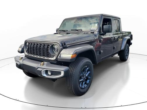 Granite Crystal Metallic Clearcoat 2026 Jeep Gladiator 85th Anniversary Edition 4x4