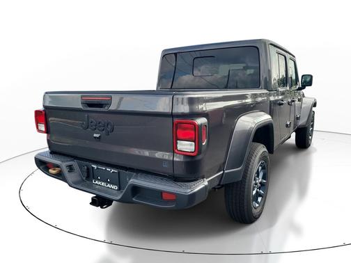 Granite Crystal Metallic Clearcoat 2026 Jeep Gladiator 85th Anniversary Edition 4x4