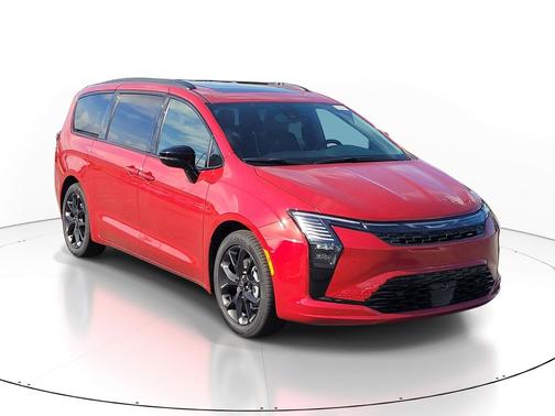 Red Hot Pearlcoat 2027 Chrysler Pacifica Limited