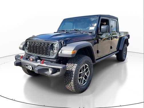 Black Clearcoat 2026 Jeep Gladiator Shadow Ops 4x4