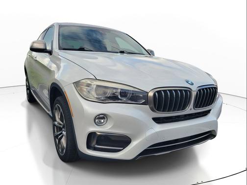 White Metallic 2016 BMW X6 xDrive35i