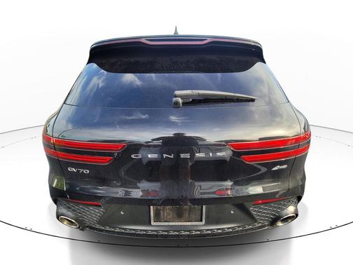 Vik Black 2023 Genesis GV70 2.5T AWD