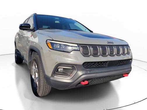 Sting-Gray Clearcoat 2022 Jeep Compass Trailhawk