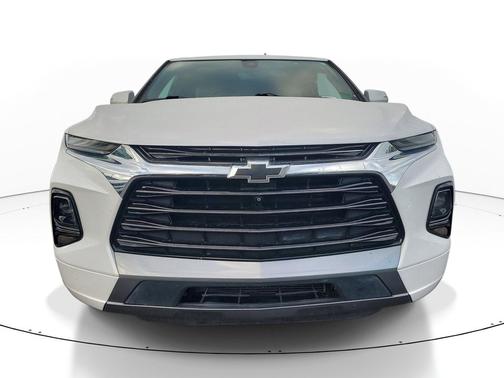 Iridescent Pearl Tricoat 2021 Chevrolet Blazer Premier