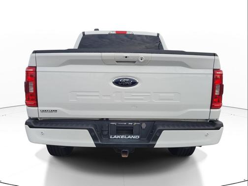 Oxford White 2023 Ford F-150 XLT