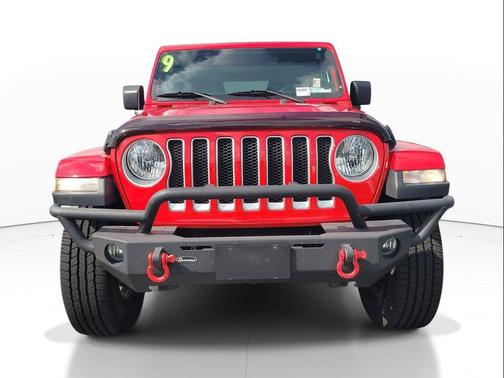 Firecracker Red Clearcoat 2019 Jeep Wrangler Unlimited Sahara