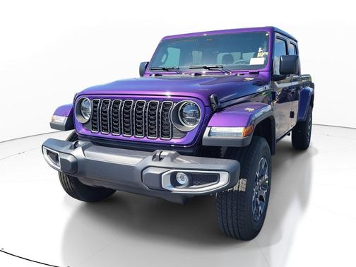Reign 2026 Jeep Gladiator Sahara 4x4