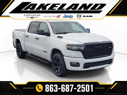 Bright White Clearcoat 2026 RAM 1500 Big Horn/Lone Star