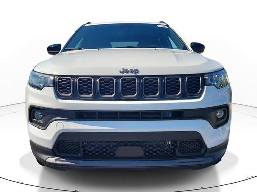 Bright White Clearcoat 2026 Jeep Compass Sport
