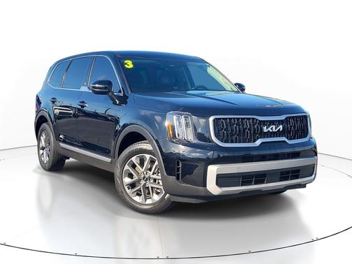 Ebony Black 2023 Kia Telluride LX