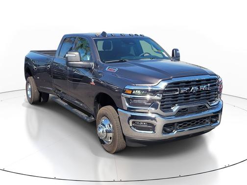 Granite Crystal Metallic Clearcoat 2026 RAM 3500 Tradesman Crew Cab 4x4 8' Box