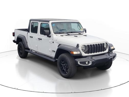 Bright White Clearcoat 2026 Jeep Gladiator Sport