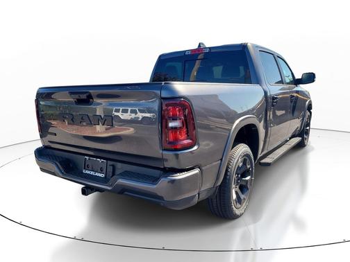 Granite Crystal Metallic Clearcoat 2026 RAM 1500 Big Horn/Lone Star