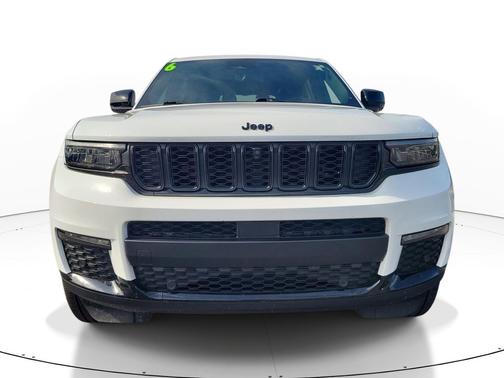 Bright White Clearcoat 2025 Jeep Grand Cherokee L Limited
