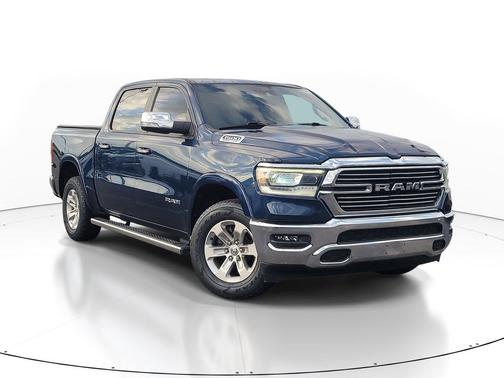 Patriot Blue Pearlcoat 2022 RAM 1500 Laramie