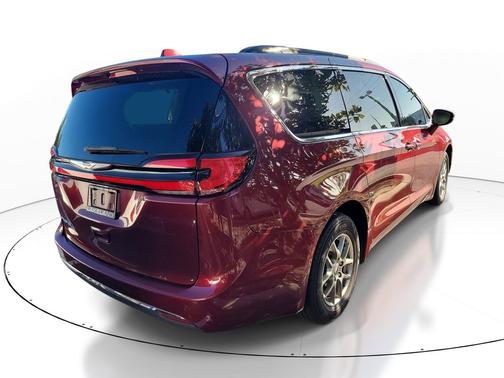 Velvet Red Pearlcoat 2021 Chrysler Pacifica Touring