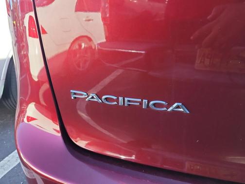 Velvet Red Pearlcoat 2021 Chrysler Pacifica Touring