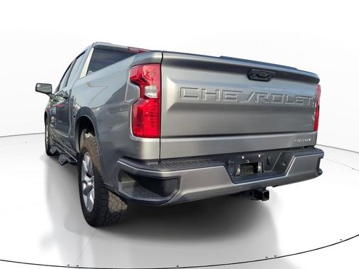 Sterling Gray Metallic 2023 Chevrolet Silverado 1500 Custom