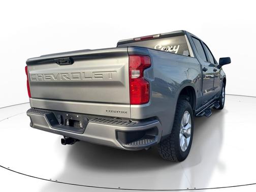 Sterling Gray Metallic 2023 Chevrolet Silverado 1500 Custom