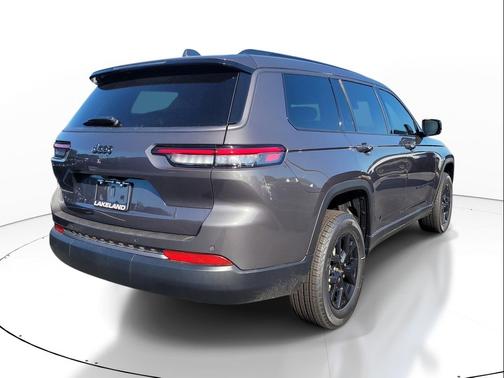 Baltic Gray Metallic Clearcoat 2026 Jeep Grand Cherokee L Altitude
