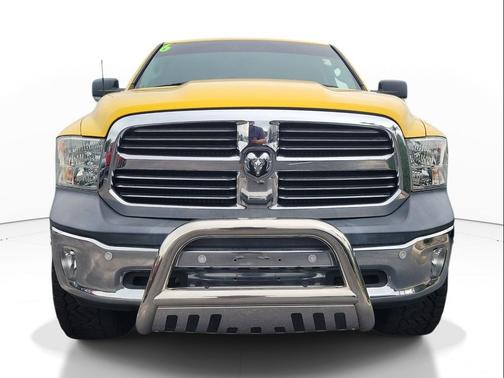 Detonator Yellow Clearcoat 2016 RAM 1500 Big Horn
