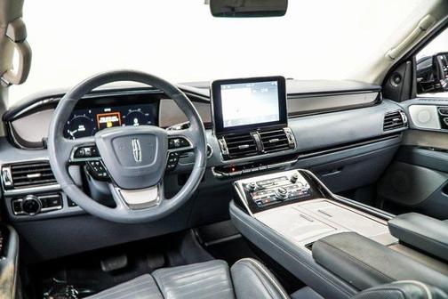 2019 Lincoln Navigator Black Label