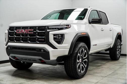 2023 GMC Canyon Base