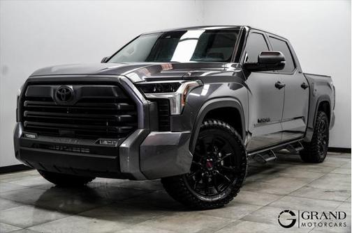 2022 Toyota Tundra SR5