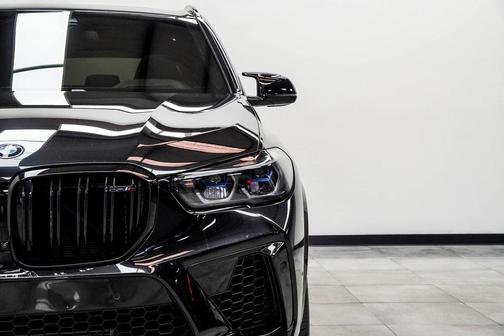 2022 BMW X5 M Base