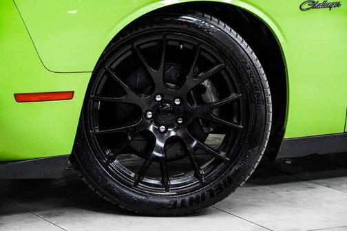 Sublime Pearl Coat 2015 Dodge Challenger R/T Plus