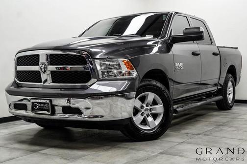 2022 RAM 1500 Classic SLT