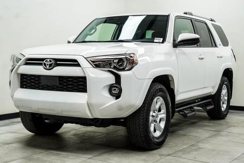 2022 Toyota 4Runner SR5