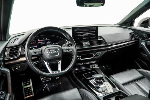 2023 Audi SQ5 3.0T Premium Plus
