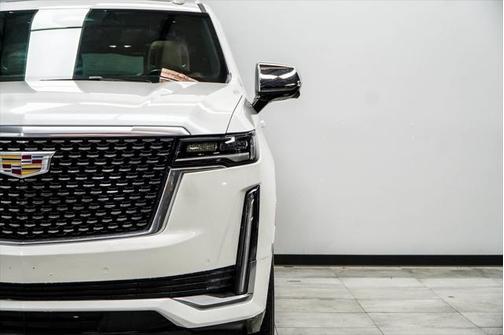2022 Cadillac Escalade Premium Luxury