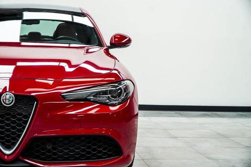 2022 Alfa Romeo Giulia Ti