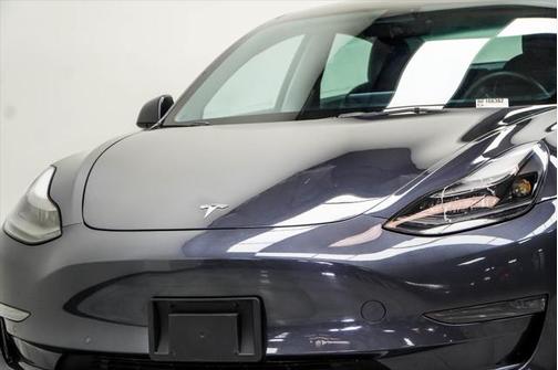 2022 Tesla Model 3 Standard Range