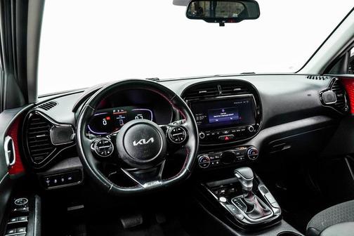 2024 Kia Soul GT-Line