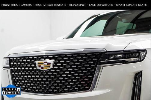 2022 Cadillac Escalade ESV Premium Luxury