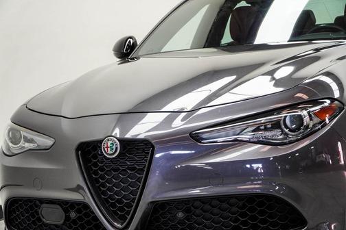 2023 Alfa Romeo Giulia Veloce AWD