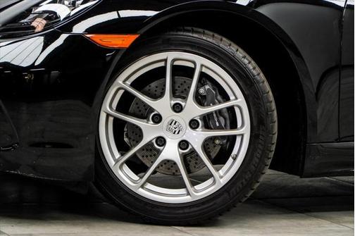 2019 Porsche 718 Cayman Base