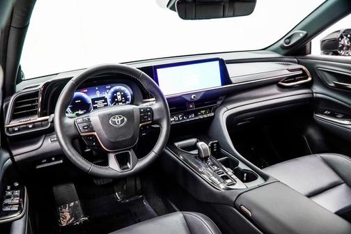 2025 Toyota Crown Limited