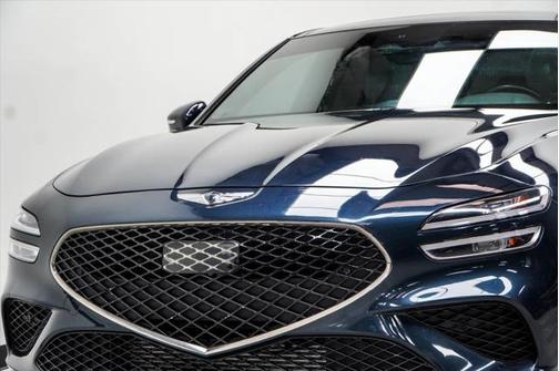 2022 Genesis G70 3.3T AWD