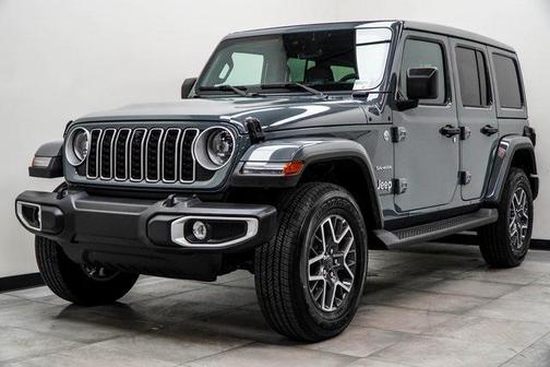 2024 Jeep Wrangler 4-Door Sahara 4x4