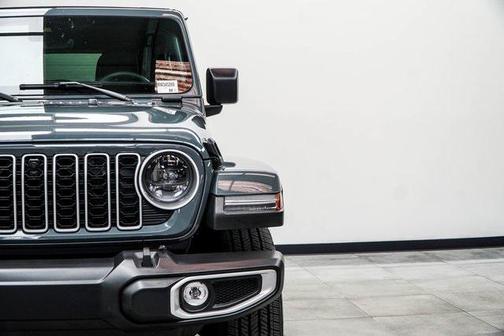 2024 Jeep Wrangler 4-Door Sahara 4x4