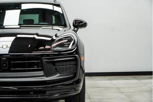 2022 Porsche Macan GTS