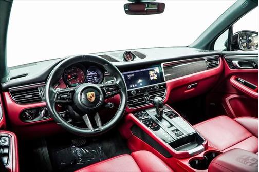 2022 Porsche Macan GTS